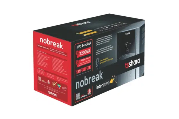A imagem mostra a caixa de um nobreak da marca TS Shara. A embalagem é predominantemente preta, com detalhes vermelhos e amarelos. Na parte superior, está o logo da marca "TS Shara" e o nome "nobreak" em letras brancas. A caixa também destaca algumas características do produto, como "2200VA" e "UPS Senoidal", além de informações sobre a voltagem universal (110/220V) e a compatibilidade com sistemas de energia. O design é moderno, com ícones e texto informativo sobre o funcionamento e a tecnologia do nobreak, incluindo a integração com o aplicativo e a presença de um estabilizador de linha. O visual é claro e voltado para destacar os benefícios e especificações do produto.
